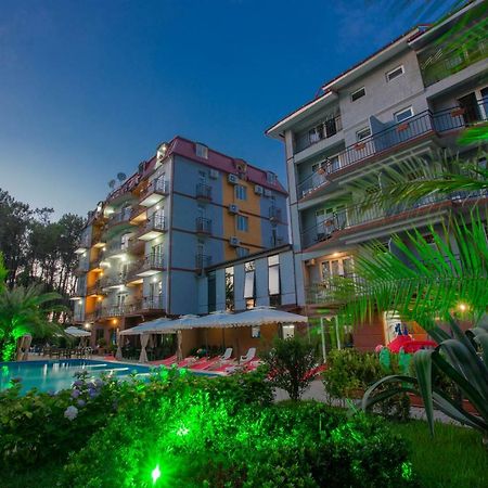 Iveria Elli Hotel Sjekhvetili Eksteriør bilde
