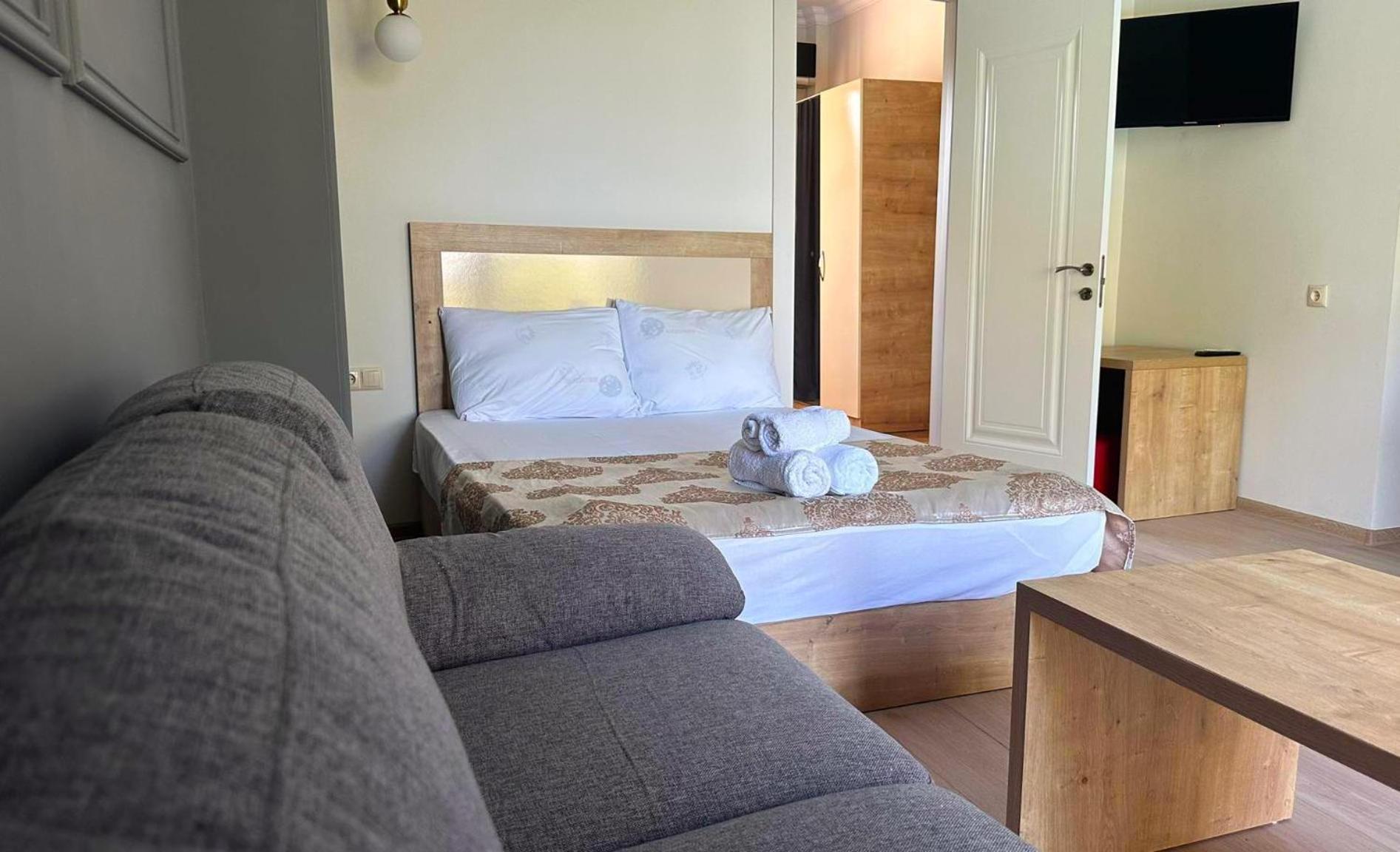 Iveria Elli Hotel Sjekhvetili Eksteriør bilde