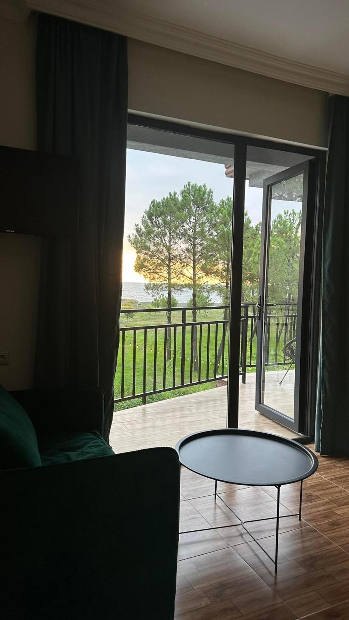 Iveria Elli Hotel Sjekhvetili Eksteriør bilde