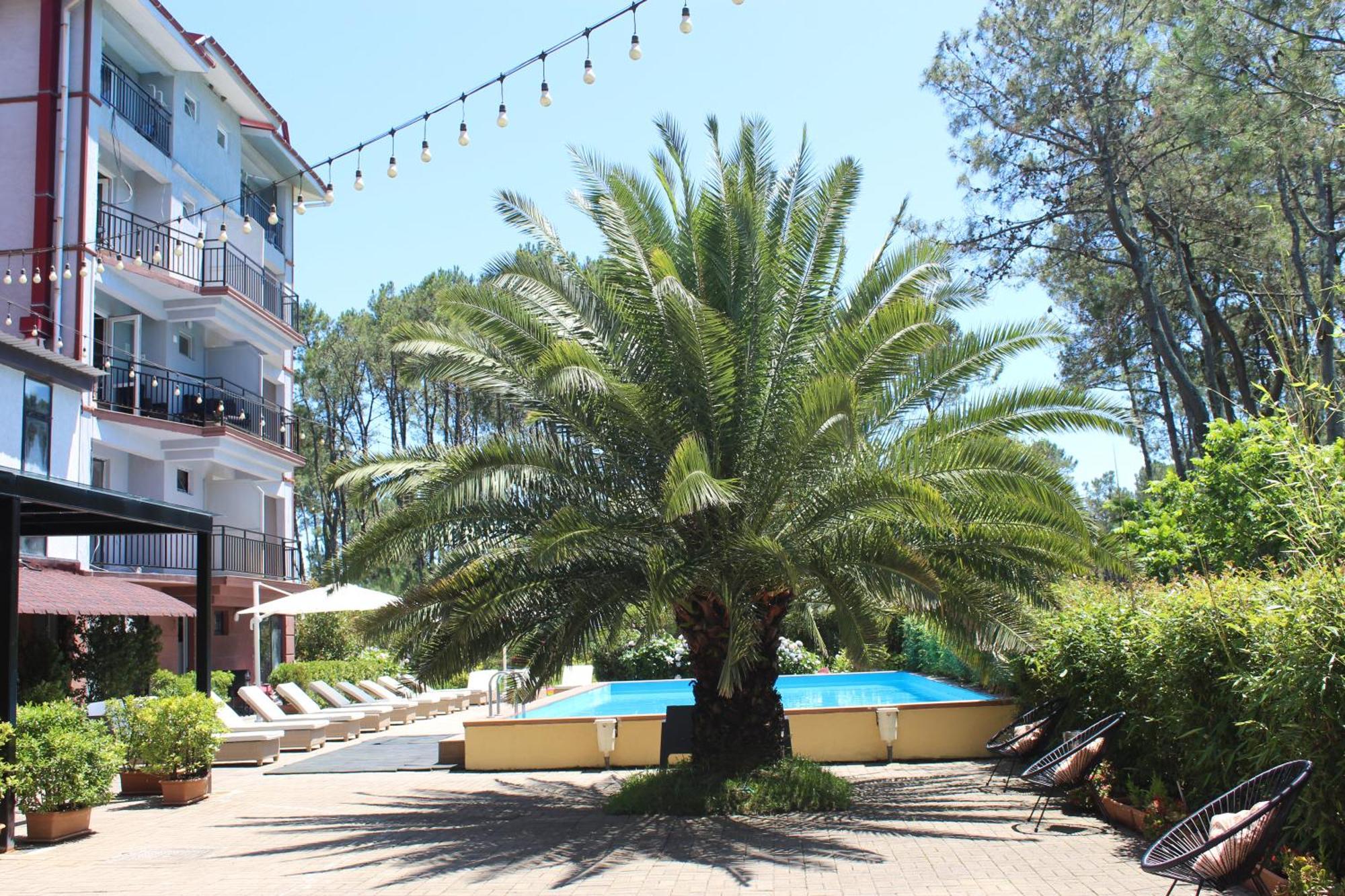 Iveria Elli Hotel Sjekhvetili Eksteriør bilde