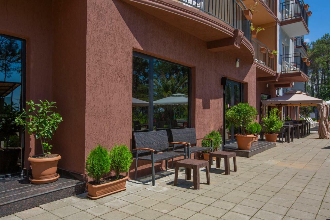 Iveria Elli Hotel Sjekhvetili Eksteriør bilde